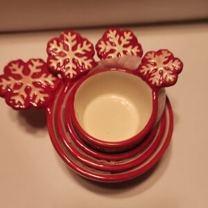 Snowflake Red and White Ceramic Measuring Cups